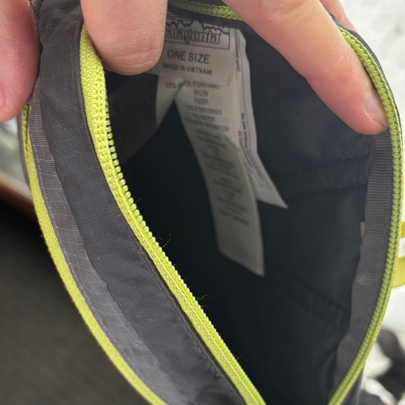 Patagonia Charcoal Belt Bag with Lime Accents - Picture 3 of 5